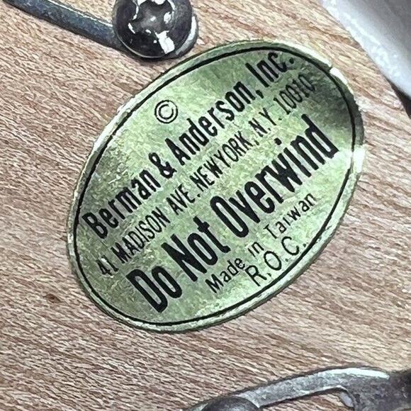 Berman & Anderson Christmas Angel Music Box - Lullaby & Goodnight Vintage - Picture 8 of 8